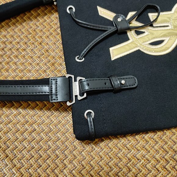 Yves Saint Laurent Blcak Bag - Picture 7 of 8